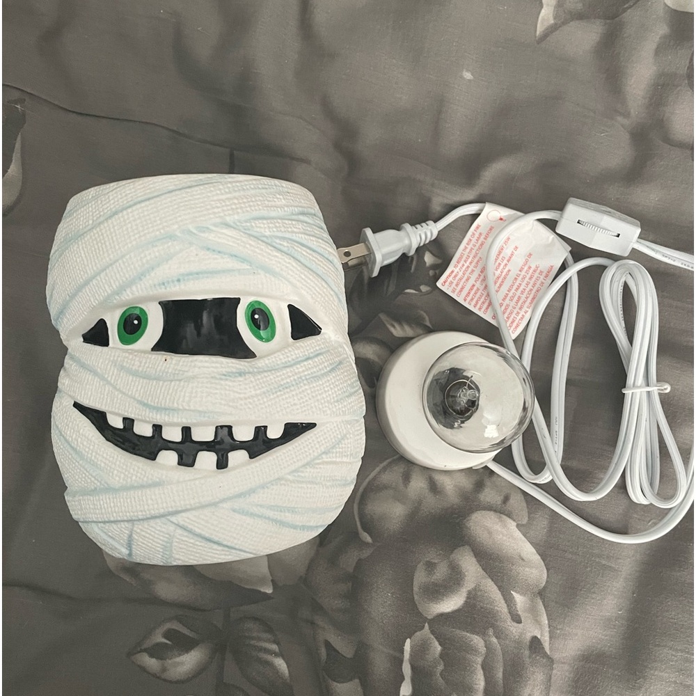 Scensty  Halloween Mummy